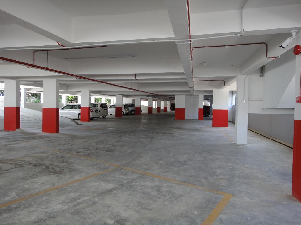Galaxy Hotel Simpang Ampat  Экстерьер фото