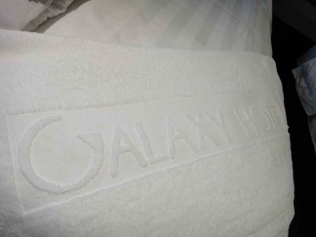 Galaxy Hotel Simpang Ampat  Номер фото