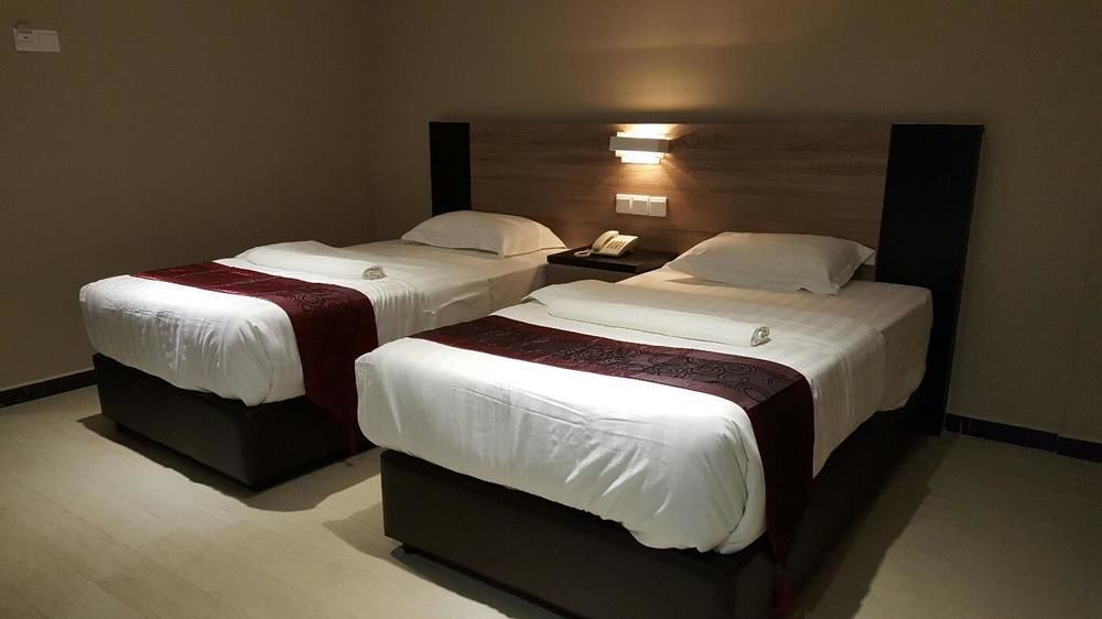 Galaxy Hotel Simpang Ampat  Экстерьер фото